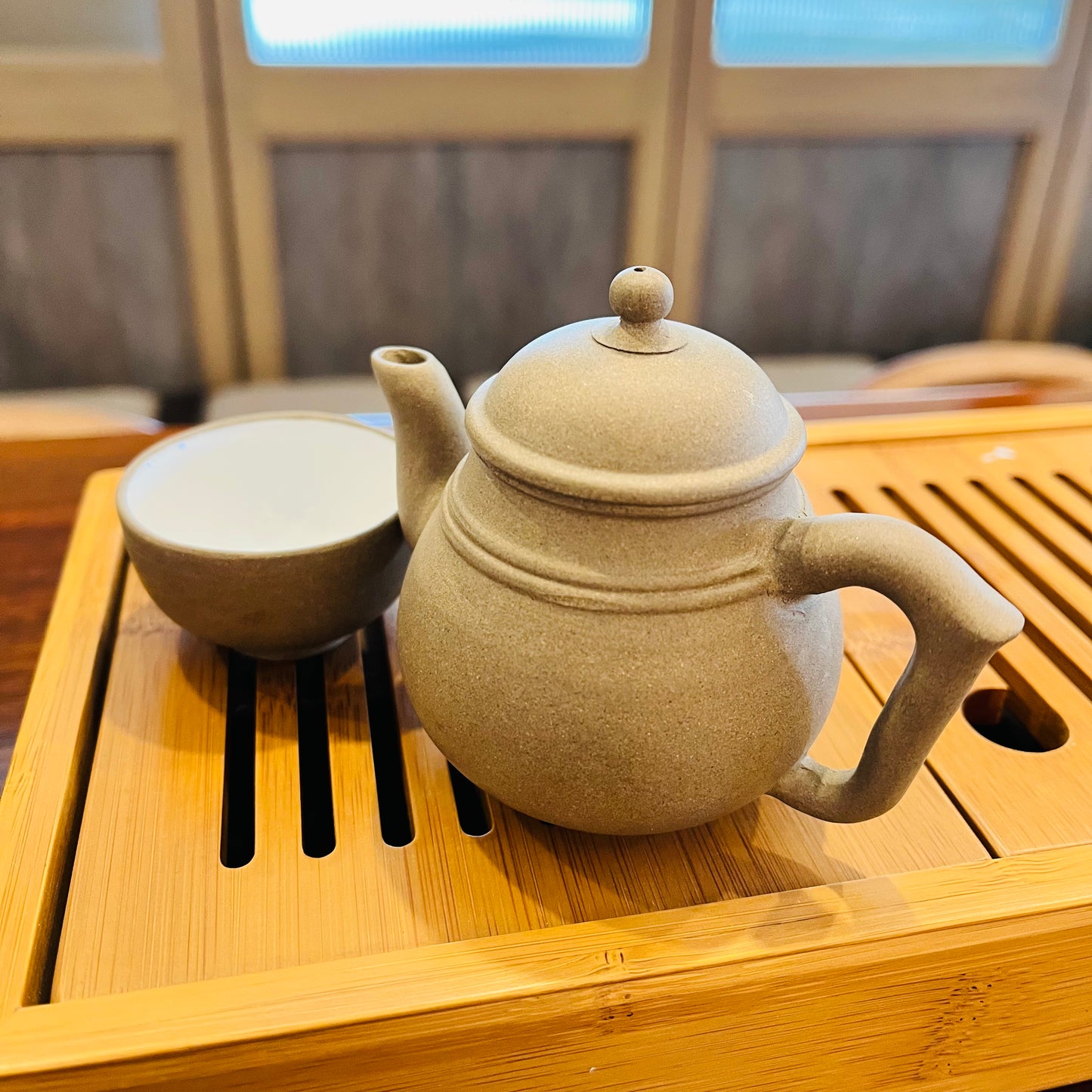 Clay Tea Set / Light