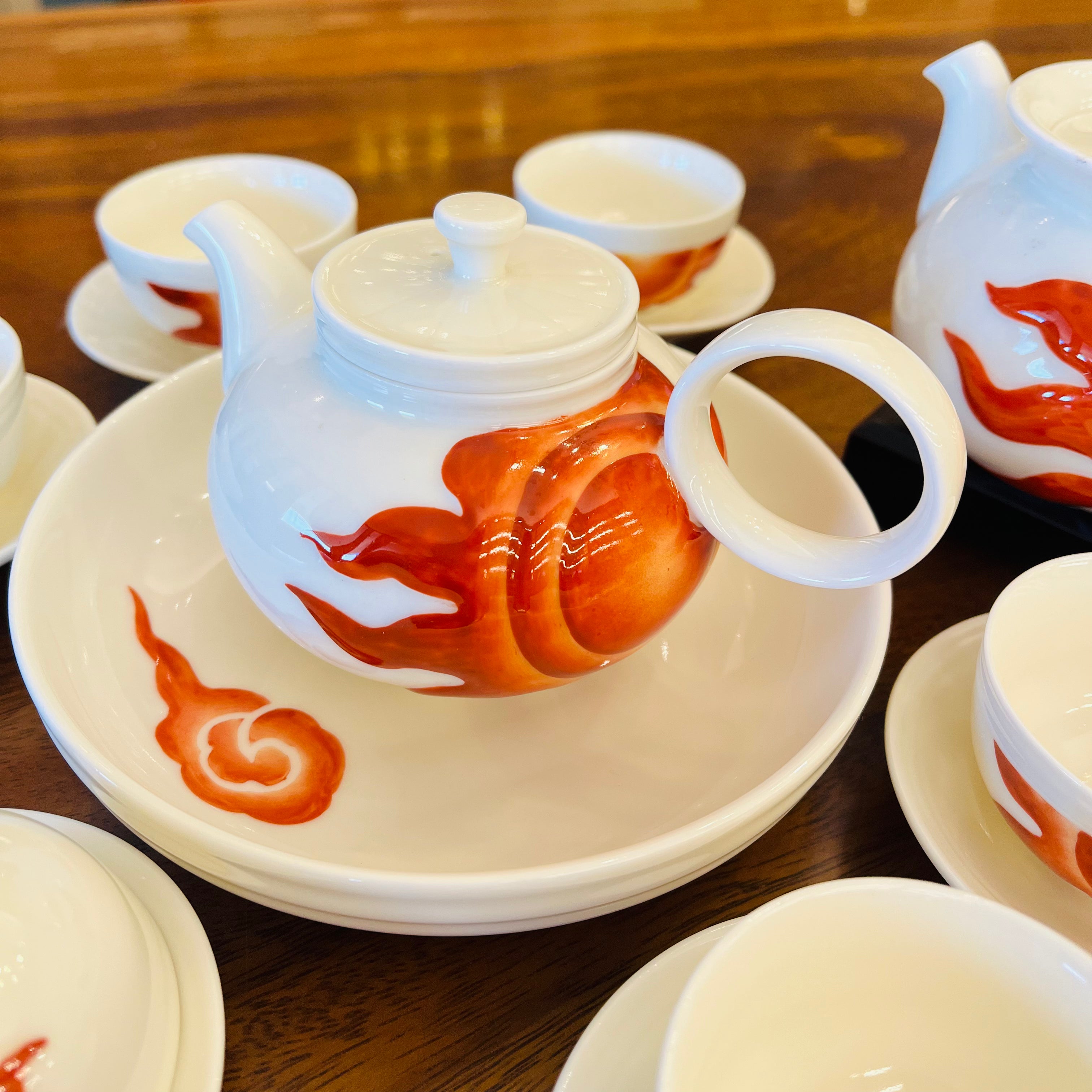 Sun god tea set