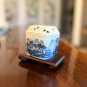 Qinghua shanshui Incense Burner