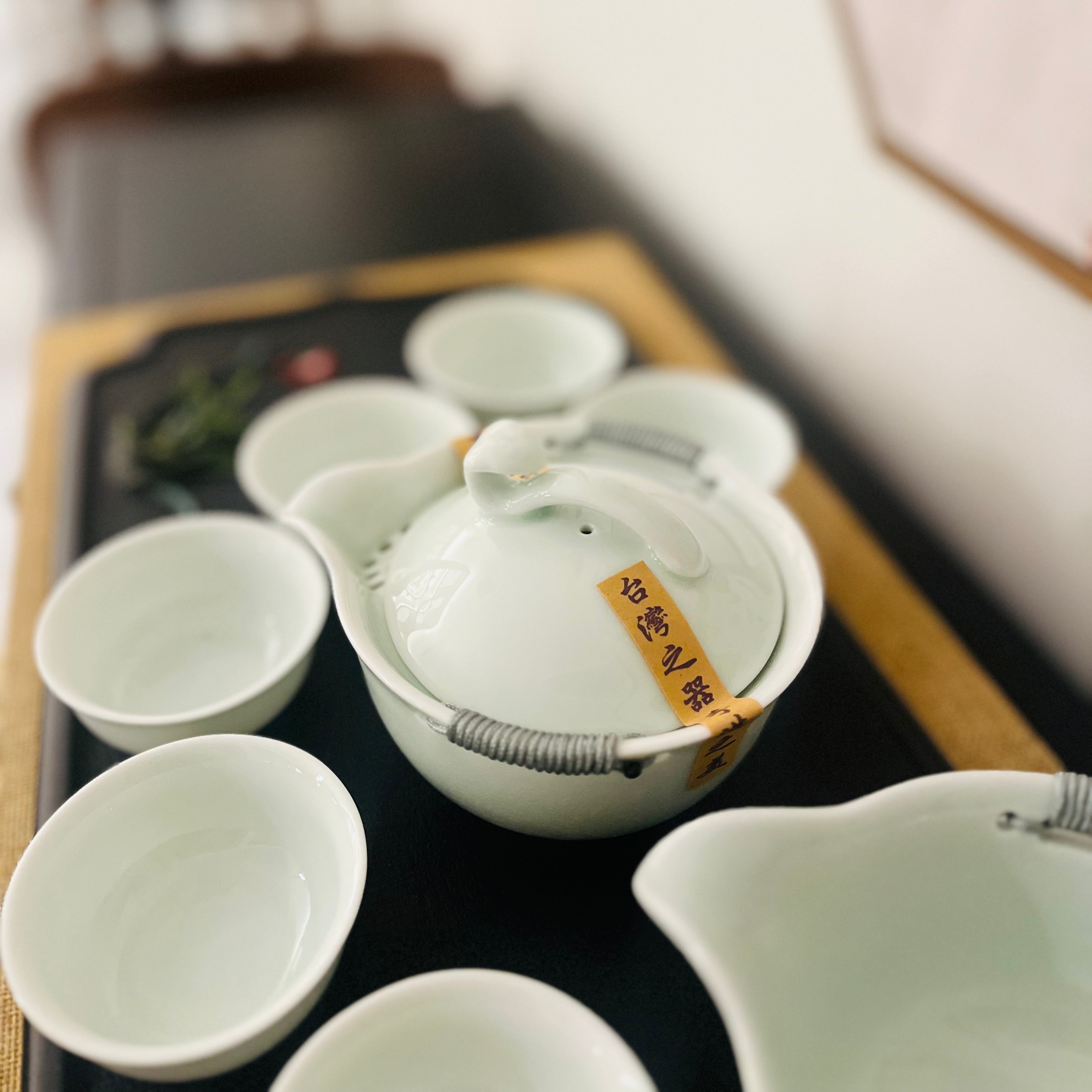Yingqing Ruyi tea set